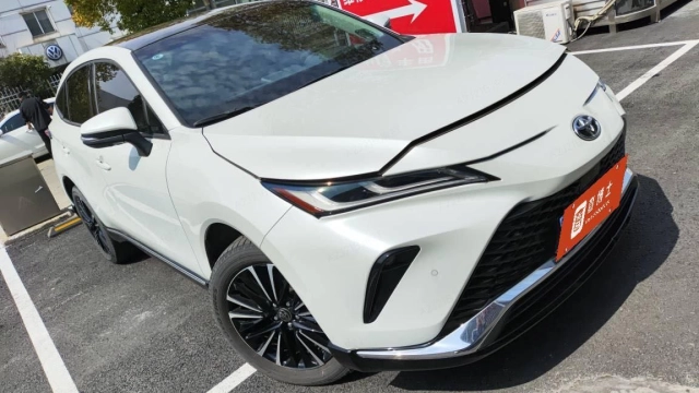 Toyota Venza, 2022