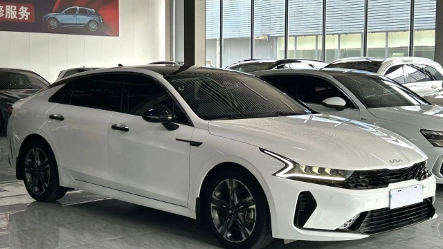 KIA K5, 2021