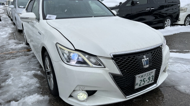 Toyota Crown, 2014