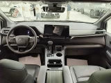 Toyota Sienna, 2023 3