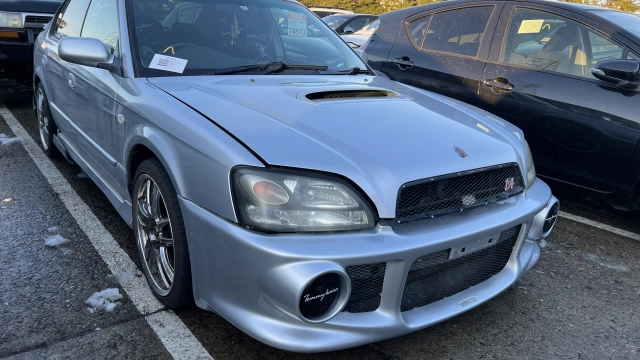 Subaru Legacy B4, 2001