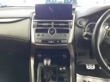 Lexus NX300, 2020 5