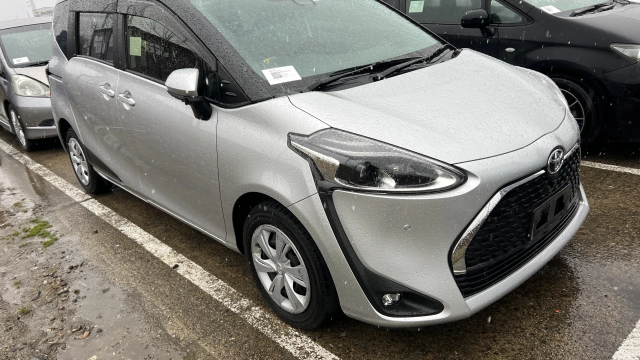 Toyota Sienta, 2020