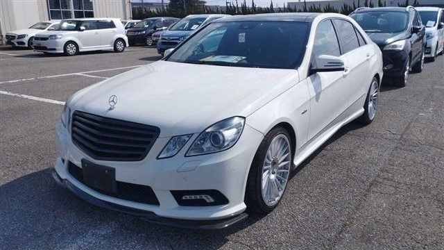 Mercedes-Benz E-Class, 2010